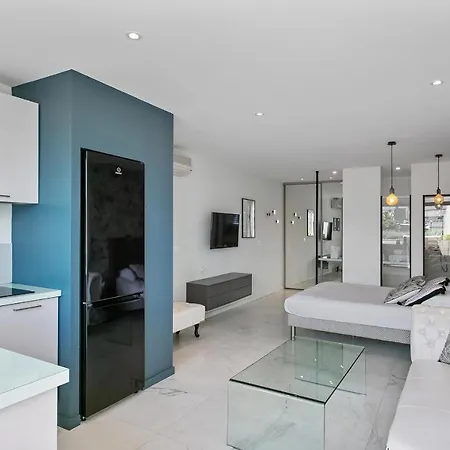 Village Naturiste - Le Diamond X Heliopolis Luxe Apartment